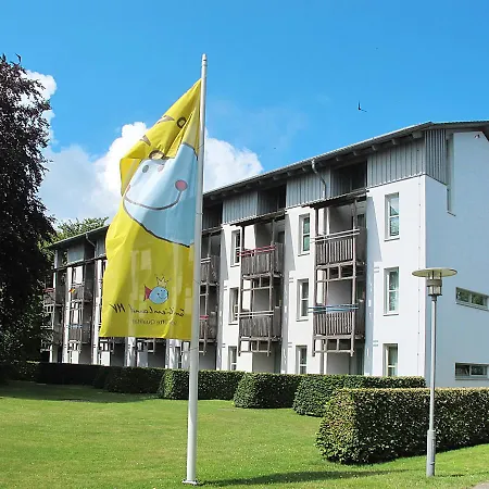 Ferienhauser Am Hochufer 102s * Goehren (Ruegen)
